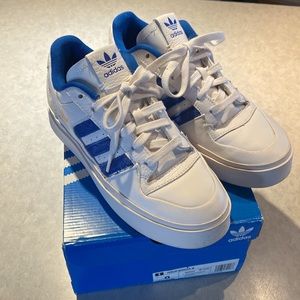 Adidas FORUM BONEGA Shoes Women’s size 9. Cloud White/Royal Blue/Gold